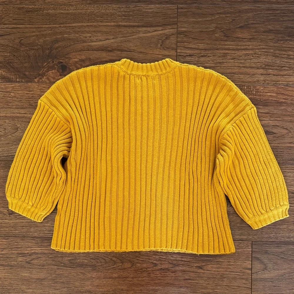 Mod Ref Cropped Sweater - Picture 4 of 4